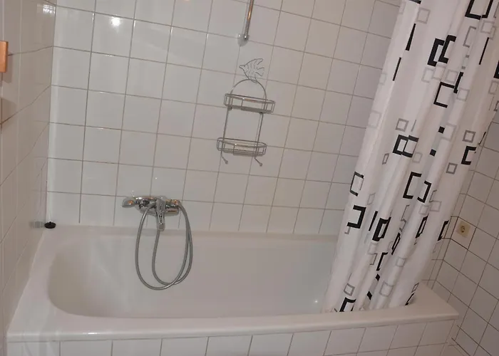 Apartamento Mit Einem Schlafzimmer *